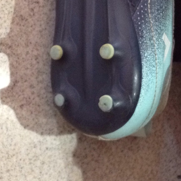 Adidas Cleates - Picture 5 of 5